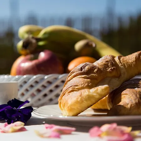 Italia Bed & Breakfast 4*