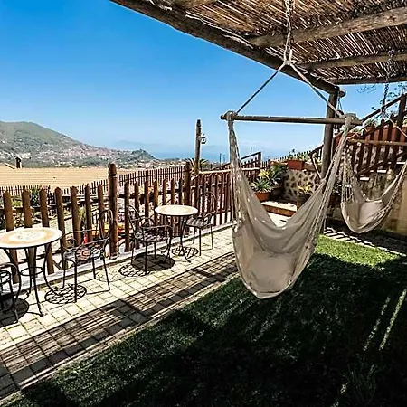 Alojamento de Acomodação e Pequeno-almoço Italia Agerola